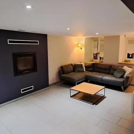 Au Coin Du Feu *